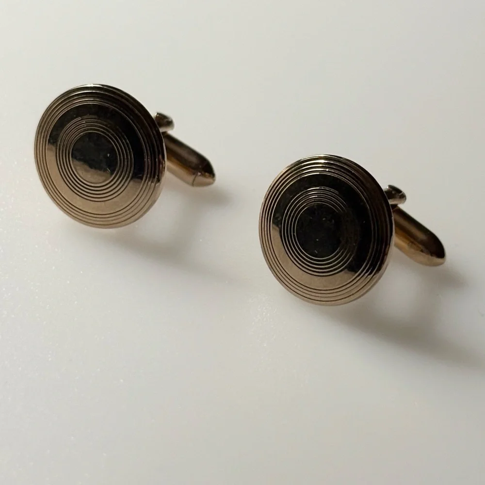 Vintage Estate Cufflinks Cuff links SWANK Men Round Gold Tone